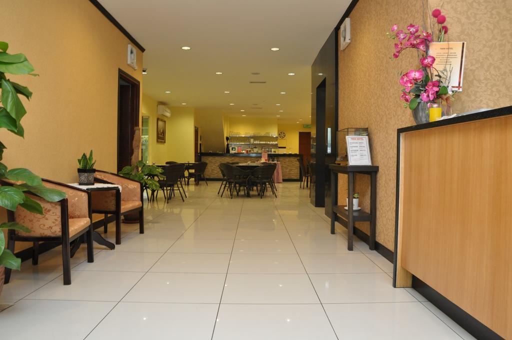 Oyo 151 Twin Hotel Kuala Lumpur Exterior foto