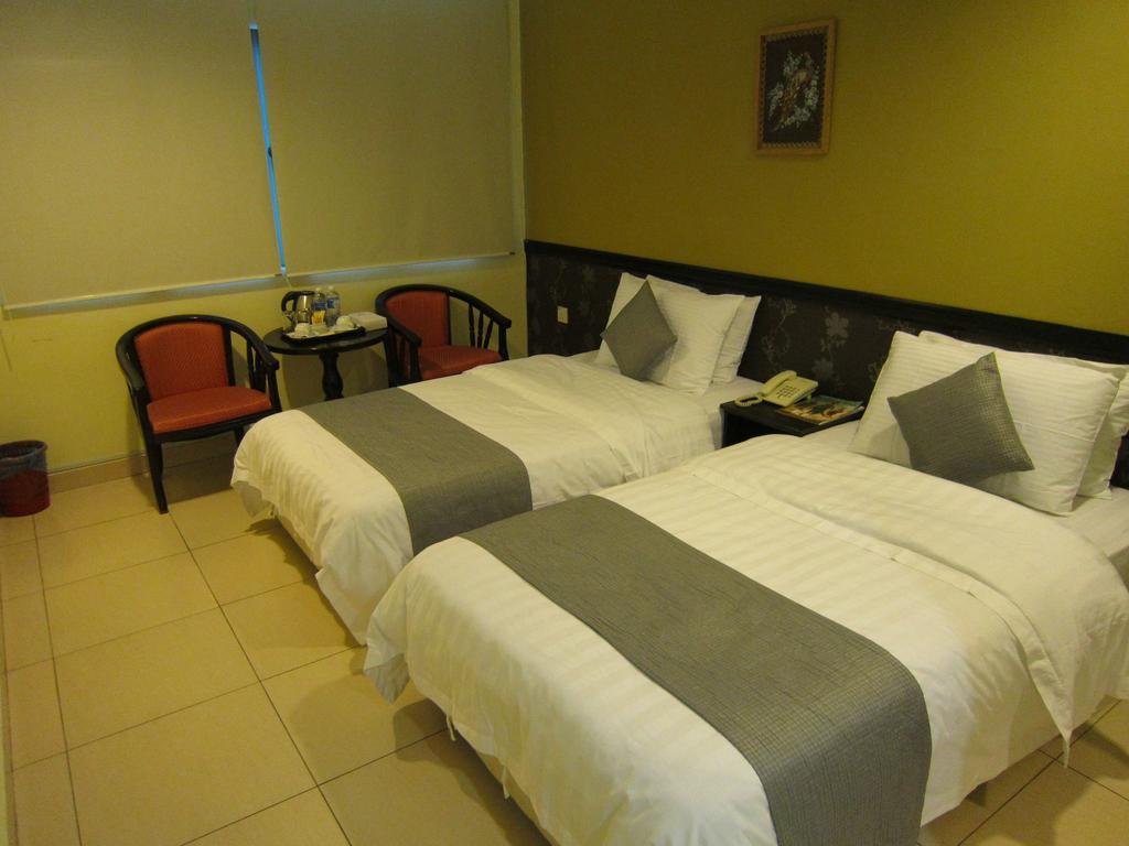 Oyo 151 Twin Hotel Kuala Lumpur Exterior foto